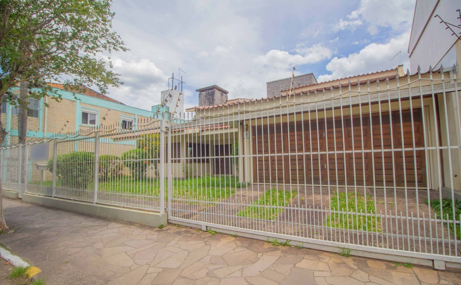 Casa 03 dorm. Centro, São Leopoldo/RS